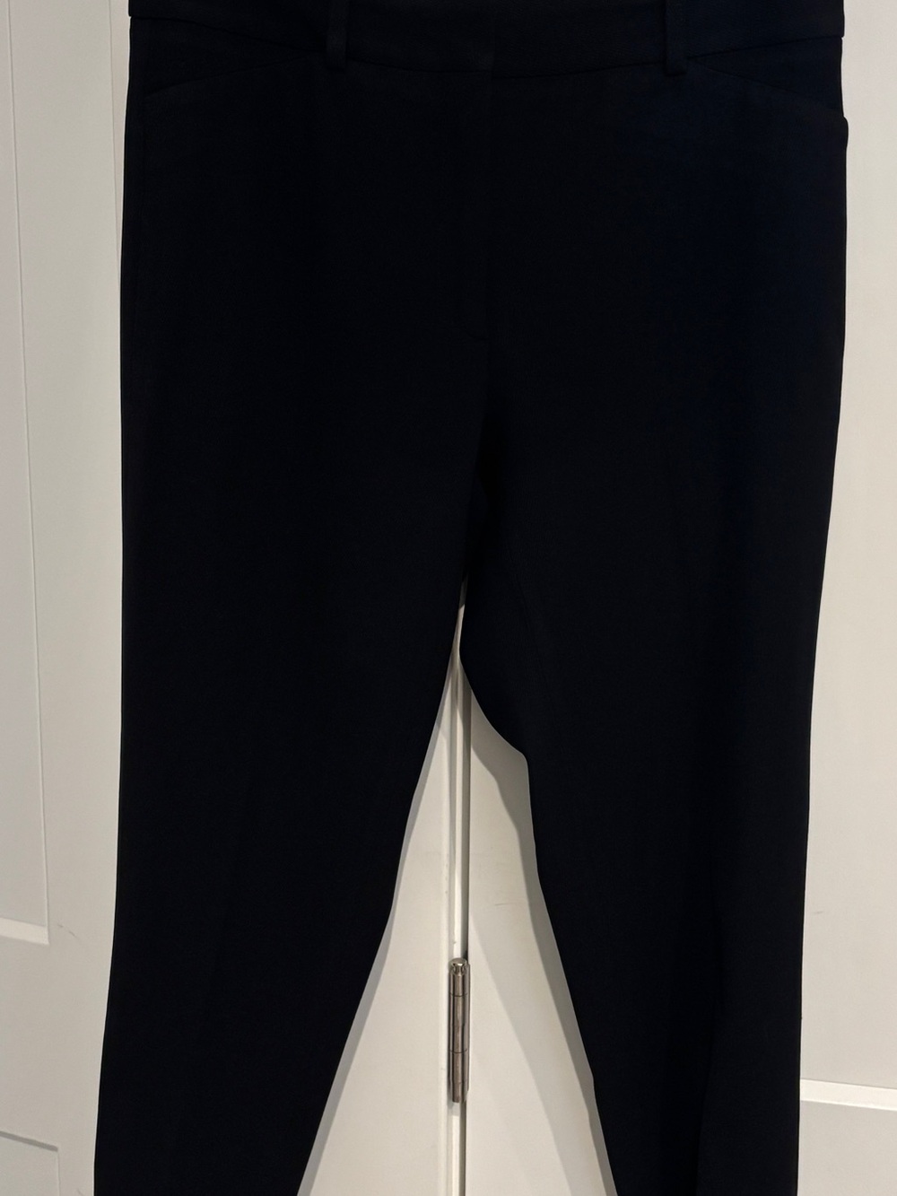 Brooks Brothers Black Women's Wool Blend Straight Leg Trousers. Size 6